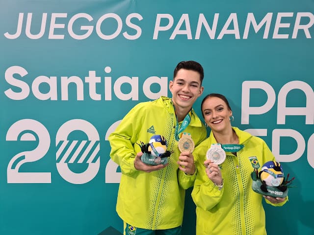 Erik Leite é ouro e Bianca Ameixeiro prata na patinação artística nos Jogos Pan-Americanos