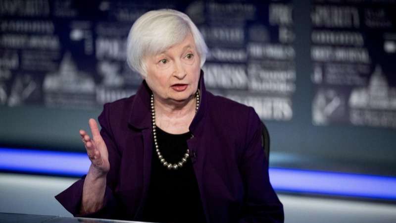 Yellen diz que sistema bancario dos EUA continua solido mas