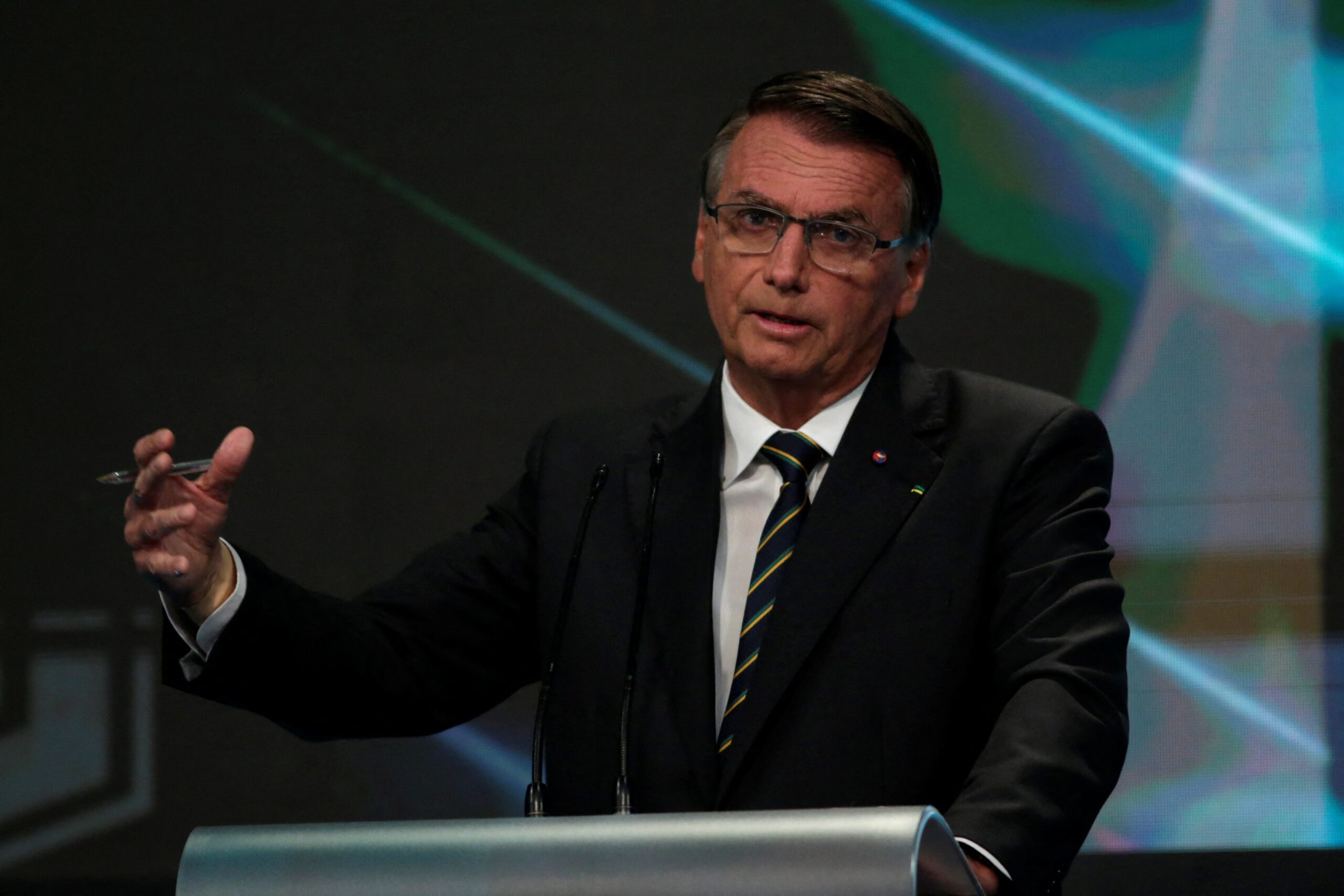 Reuters Com Senado mais favoravel Bolsonaro pode agravar crise com scaled
