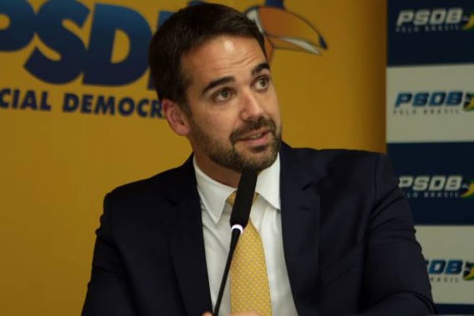 Eduardo Leite admite não disputar a presidência do PSDB