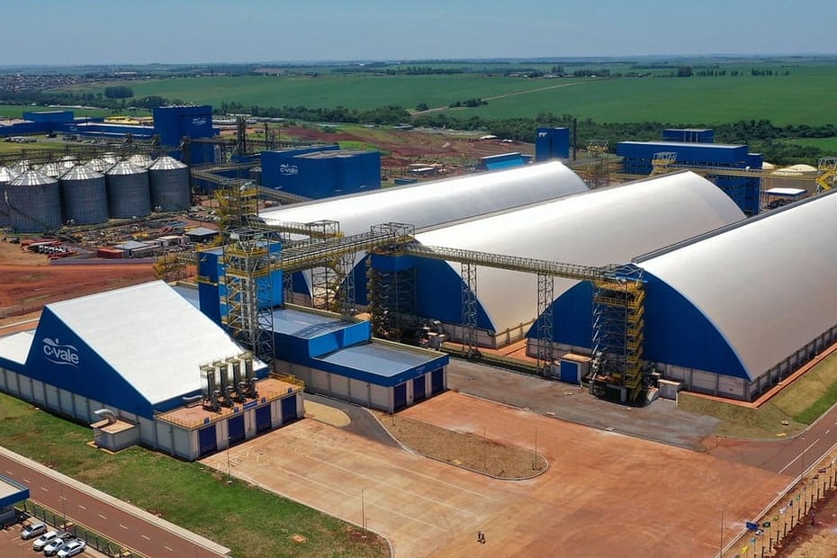 Cooperativa do PR inaugura terceira maior esmagadora de soja do Brasil