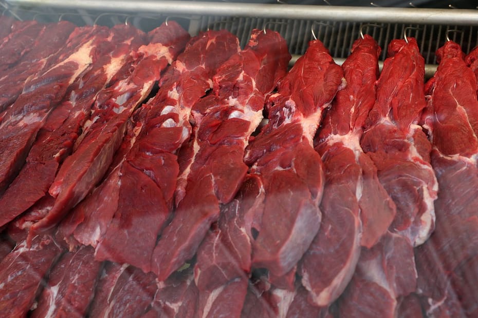 Preço do boi gordo recua, mas carne se sustenta mesmo sem China | Boi