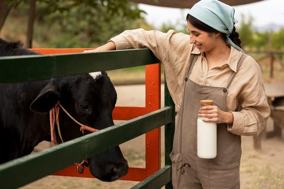 OMS e instituições nacionais de saúde reconhecem o leite de vaca como alimento importante para a saúde